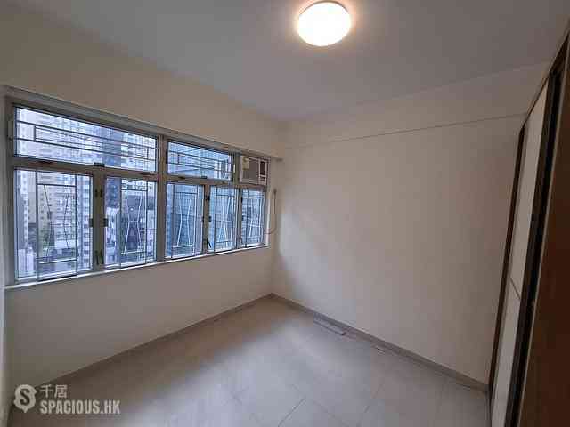 Wan Chai - Kar Yau Building 03