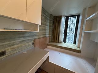 Mid Levels Central - Arezzo 11