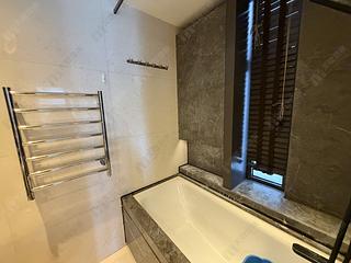 Mid Levels Central - Arezzo 13