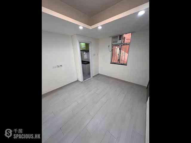 Mong Kok - Winner Building 03