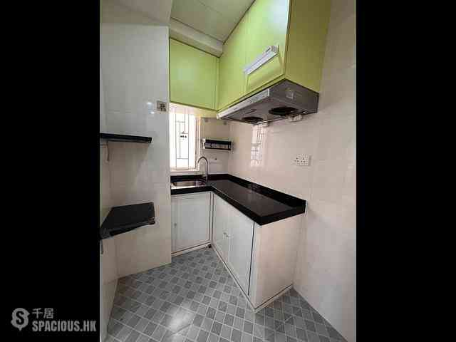Mong Kok - Winner Building 06