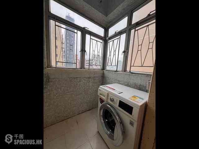 Yau Ma Tei - Fu Cheong Building 08