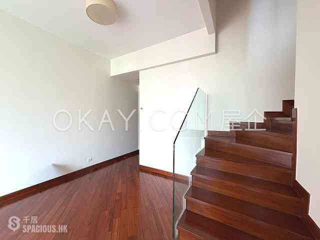 Wan Chai - The Avenue Phase 2 06