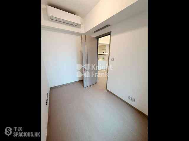 Wong Chuk Hang - The Southside Phase 3B Blue Coast 06