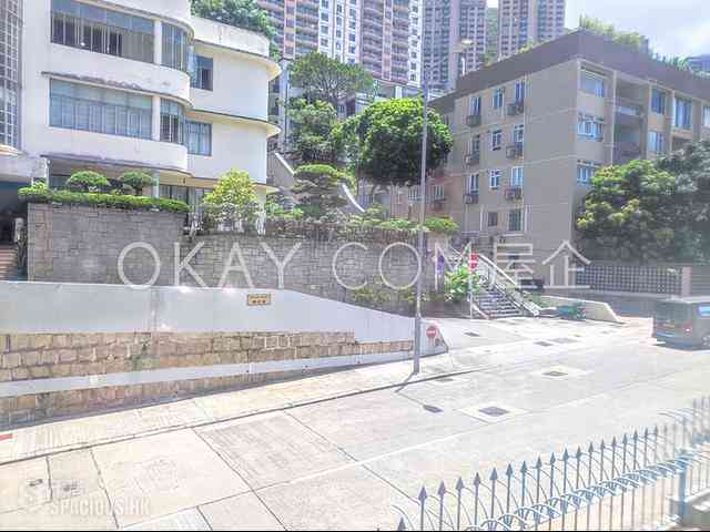 Happy Valley - Amber Garden 01