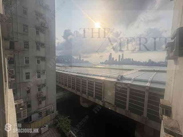 North Point - City Garden 06