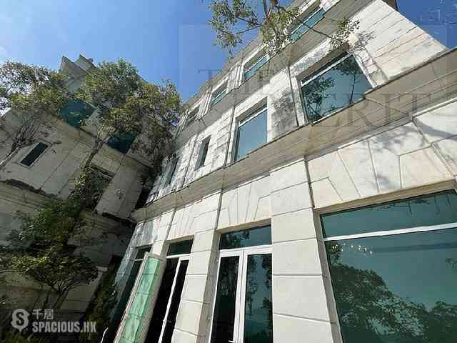 Repulse Bay - 110, Repulse Bay Road 01