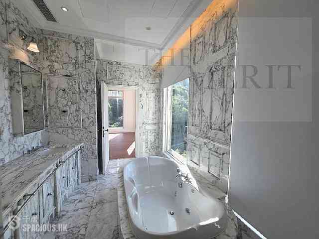 Repulse Bay - 110, Repulse Bay Road 08