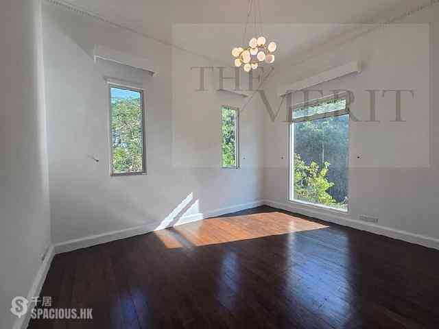 Repulse Bay - 110, Repulse Bay Road 12