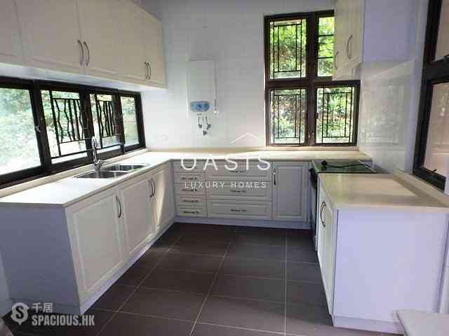 Stubbs Road - Taipan Court 02