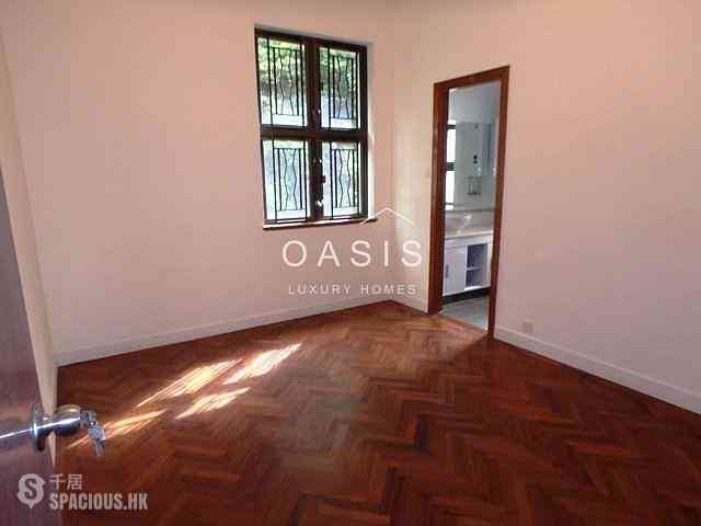 Stubbs Road - Taipan Court 06