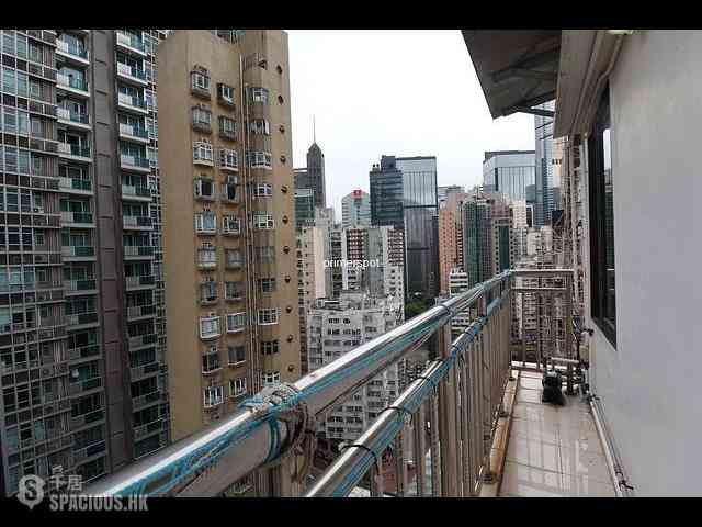 Wan Chai - Antung Building 05