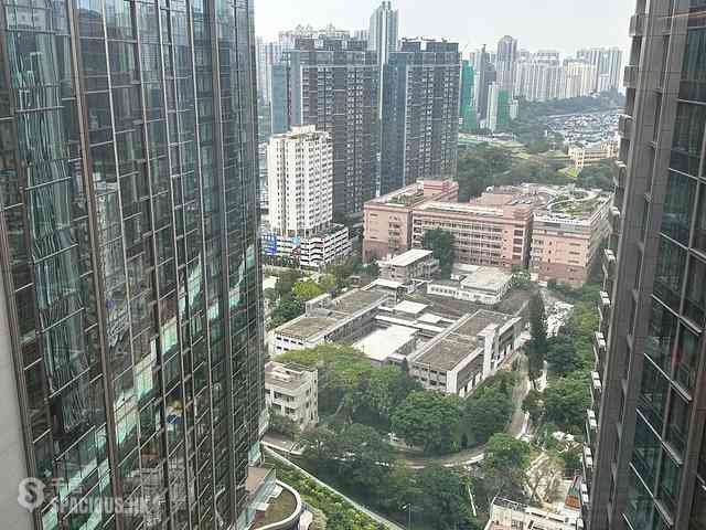 Wong Chuk Hang - The Southside Phase 3C Blue Coast II 01
