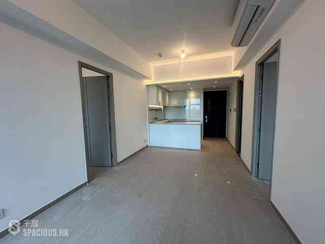 Wong Chuk Hang - The Southside Phase 3C Blue Coast II 03