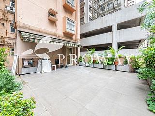 Kennedy Town - Shun Hing Building 05