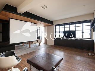 Happy Valley - Sanitarian Apartments 05