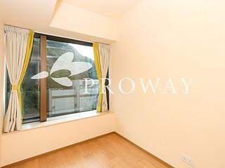 Shau Kei Wan - Island Garden 05