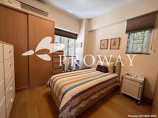 Tai Hang - Swiss Towers 08