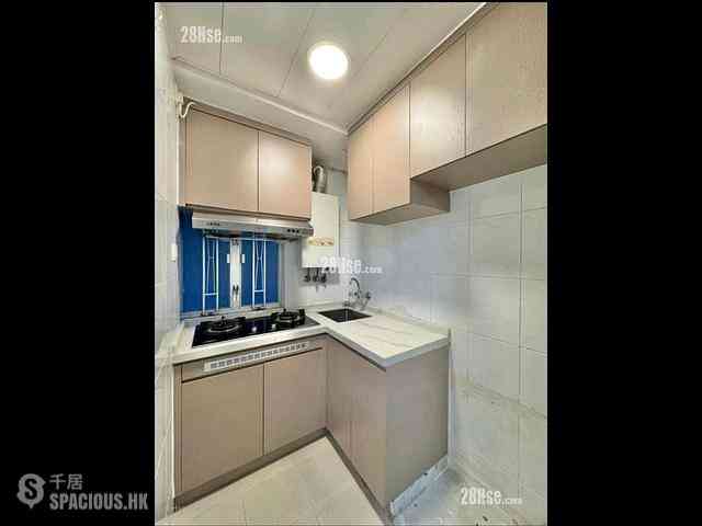 Quarry Bay - Ka Wing Building 05
