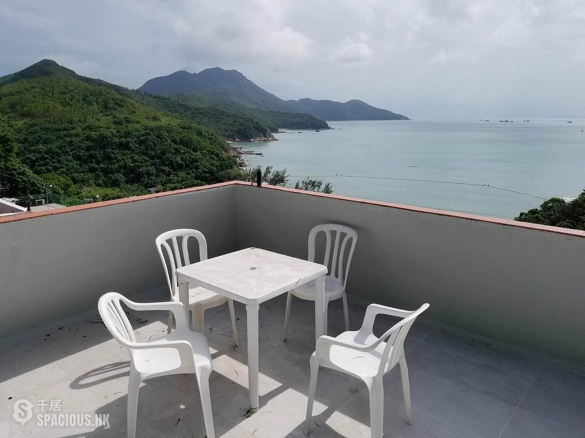 Lamma Island - Hung Shing Yeh 01