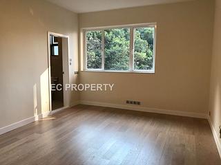 Stubbs Road - Leon Court 05