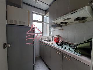 Mid Levels Central - Windsor Court 04