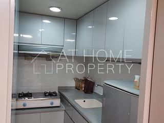 Kennedy Town - Pearl Court 06
