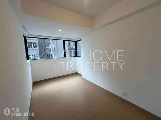 Mid Levels Central - 62B, Robinson Road 07