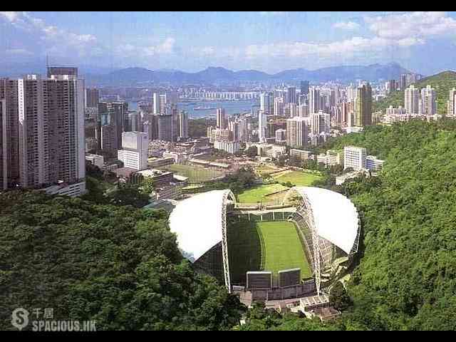 Happy Valley - Broadwood Park 01