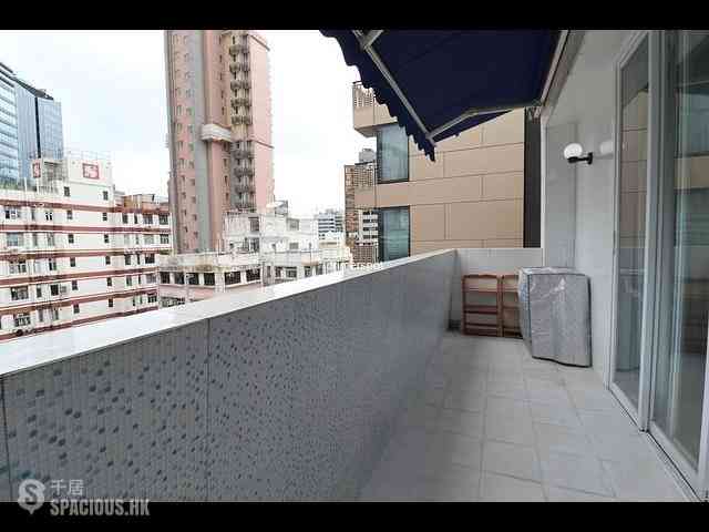 Wan Chai - Luen Lee Building 07