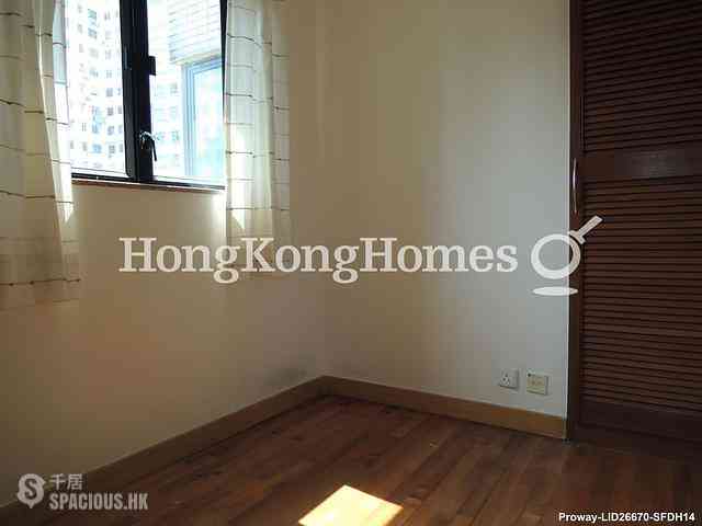 Sheung Wan - The Bellevue Place 04