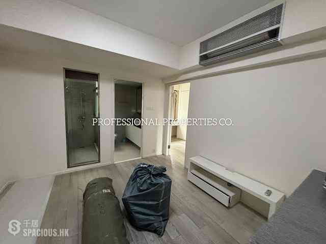 Soho - 46, Peel Street 01