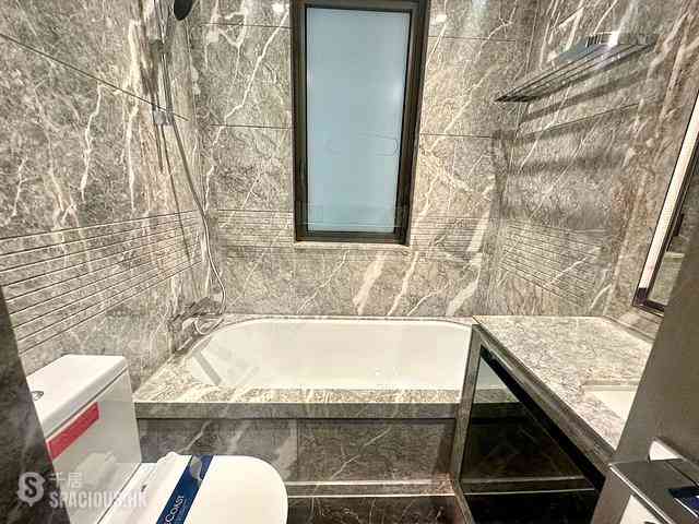 Wong Chuk Hang - The Southside Phase 3B Blue Coast 06