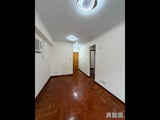 Sai Ying Pun - Yuk Ming Towers 02
