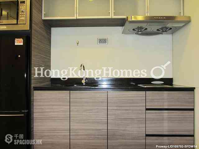 Wan Chai - Convention Plaza Apartments 09