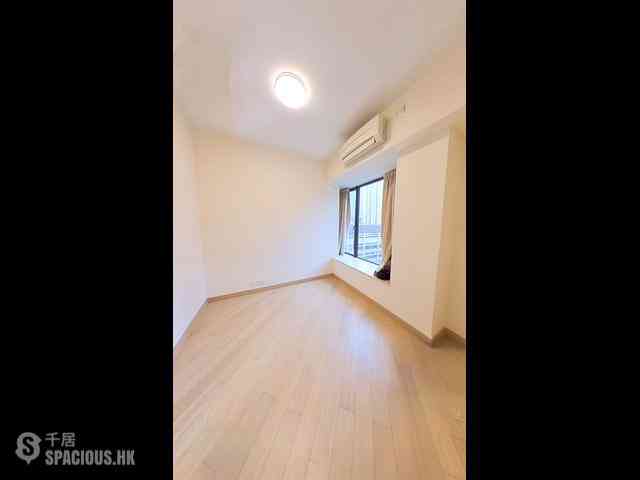 Causeway Bay - Park Haven 04