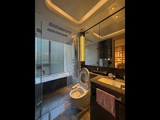 Ho Man Tin - Ultima Phase 1 Tower 8 08