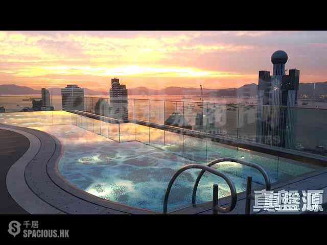 Sai Ying Pun - The Nova 09