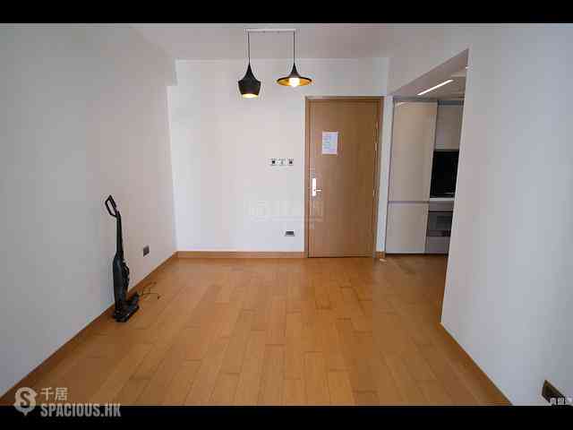 Sai Ying Pun - The Nova 01