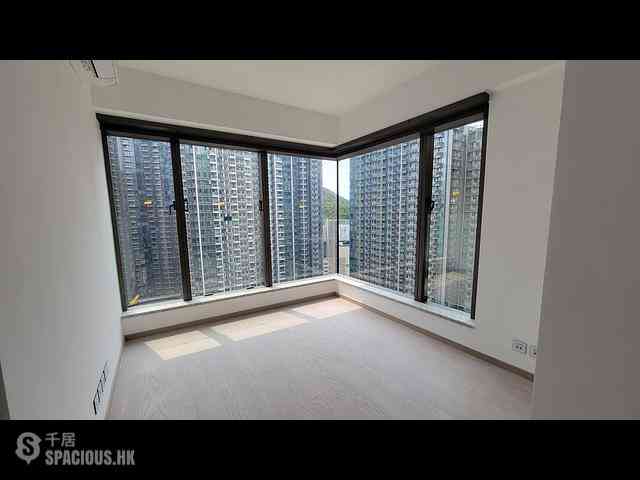 Wong Chuk Hang - The Southside Phase 3B Blue Coast Tower 2B 02