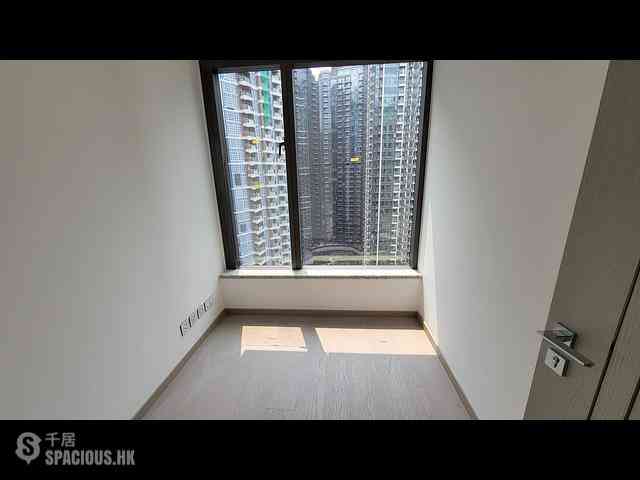 Wong Chuk Hang - The Southside Phase 3B Blue Coast Tower 2B 08
