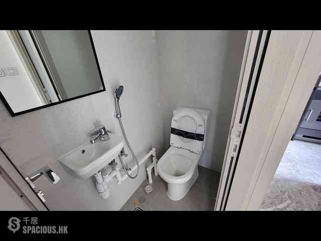 Wong Chuk Hang - The Southside Phase 3B Blue Coast Tower 2B 09