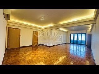 The Peak - Vivian Court 03