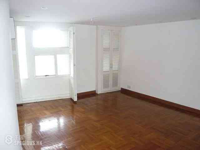 Mid Levels Central - Birchwood Place 03