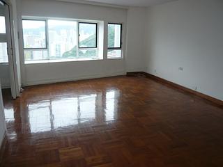 Mid Levels Central - Birchwood Place 06