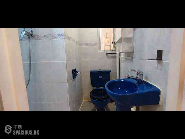 Wan Chai - Wing Tak Building Block B 02