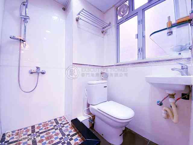 Sai Ying Pun - Wah Lee Building 08
