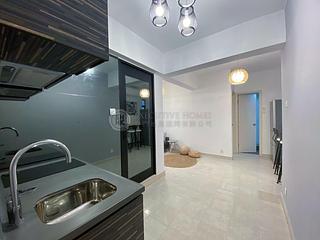 Sai Ying Pun - Wah Lee Building 03