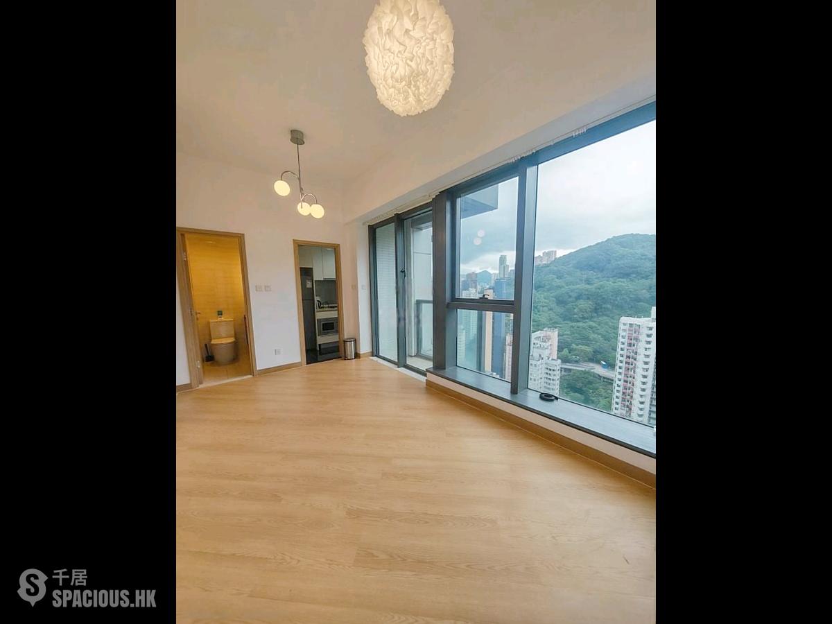 Tai Hang - Warrenwoods 01