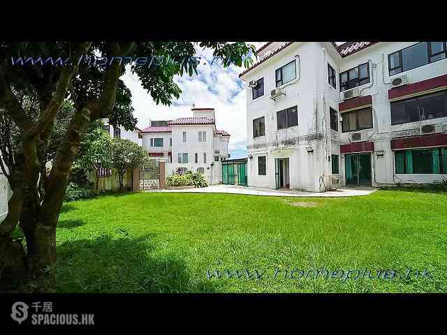 Clear Water Bay - Rise Park Villas 02
